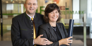 Beitragsbild des Blogbeitrags Akademische Ausbildung, die in der Familie bleibt