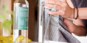 Beitragsbild des Blogbeitrags Plastikfreies Badezimmer – abseits von Hausbau und Baustoffen!