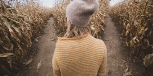 Beitragsbild des Blogbeitrags Die Macht der Entscheidung oder “Wie du dein Leben selbst in die Hand nimmst”