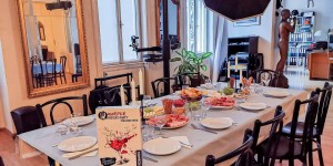 Beitragsbild des Blogbeitrags Murder Mystery Party – Tödlicher Wein | Ein Abend voller Geheimnisse