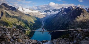 Beitragsbild des Blogbeitrags Epic Hike to Olpererhütte in the Zillertal Alps, Austria 