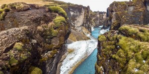 Beitragsbild des Blogbeitrags Visiting Iceland in April: Everything You Need to Know