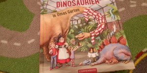 Beitragsbild des Blogbeitrags Unser Buchtipp der Woche … wer weiß was der T-Rex am liebsten isst? 