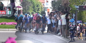 Beitragsbild des Blogbeitrags Giro dItalia: Radsport-Volksfest in Caorle