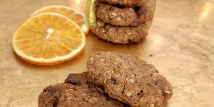 Beitragsbild des Blogbeitrags Gesunde Schoko Kekse mit Zimt – Fitness Rezept