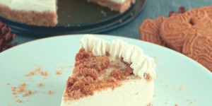 Beitragsbild des Blogbeitrags Gesunder Spekulatius Cheesecake ohne Backen