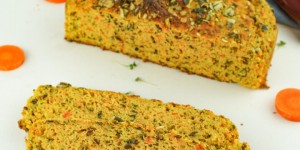 Beitragsbild des Blogbeitrags Saftiges Low Carb Karottenbrot – Kohlenhydratarmes Brot ohne Quark 