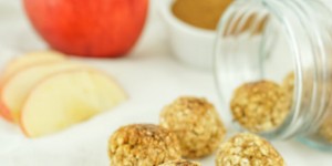 Beitragsbild des Blogbeitrags Apfel Zimt Energiebällchen – Gesunder Snack für zwischendurch