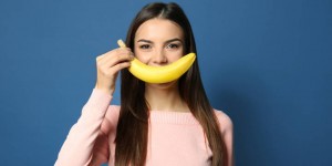Beitragsbild des Blogbeitrags Ist Banane gesund? 6 Gründe, warum du das Powerfood für eine gesunde Ernährung täglich essen solltest