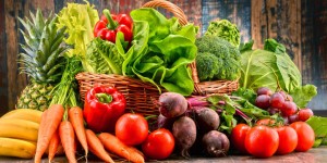 Beitragsbild des Blogbeitrags Gemüse zum Abnehmen – Top 15 Gemüsesorten mit wenig Kalorien 