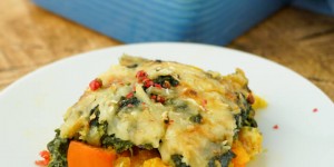 Beitragsbild des Blogbeitrags Low Carb Kürbis Spinat Auflauf – Vegetarisches Rezept zum Abnehmen