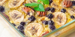 Beitragsbild des Blogbeitrags Baked Oatmeal Rezept – Der schnelle Haferflockenkuchen für morgens