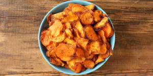 Beitragsbild des Blogbeitrags Snacks gegen Bauchfett – 16 leckere Snack-Ideen zum Abnehmen
