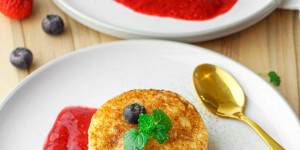 Beitragsbild des Blogbeitrags Gebackener Milchreis ohne Zucker – Gesundes Fitness Dessert