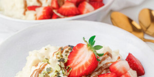 Beitragsbild des Blogbeitrags High Protein Milchreis Rezept – Gesundes Frühstück oder Snack