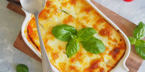 Beitragsbild des Blogbeitrags Zucchini Lasagne – Low Carb Rezept ohne Lasagneplatten 
