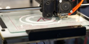 Beitragsbild des Blogbeitrags Wie funktioniert eigentlich ein 3D Drucker