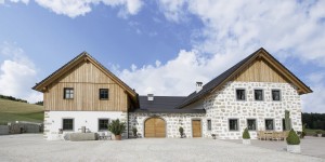 Beitragsbild des Blogbeitrags 7 Tipps zur Haussanierung – Damit Ihr Vorhaben gelingt