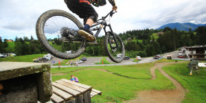 Beitragsbild des Blogbeitrags Mit 9 Jahren auf Bikepark Tour