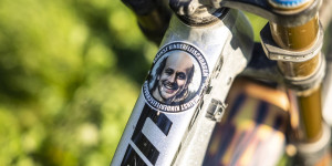 Beitragsbild des Blogbeitrags Bike Check: Stevie Schneiders Giant Glory