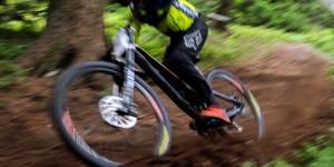 Beitragsbild des Blogbeitrags auner Austrian Gravity Series 2022 – Fotos Kope – Katrin Leichtfried – Teil 2