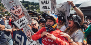Beitragsbild des Blogbeitrags Wer wird RadsportlerIn des Jahres 2023?