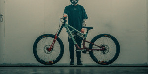 Beitragsbild des Blogbeitrags Bike Check: Elias Aigners Rocky Mountain Slayer 