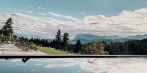 Beitragsbild des Blogbeitrags Das Hotel Pfösl in Südtirol – Genießen und Entspannen im Einklang mit der Natur 
