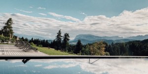 Beitragsbild des Blogbeitrags Das Hotel Pfösl in Südtirol – Genießen und Entspannen im Einklang mit der Natur