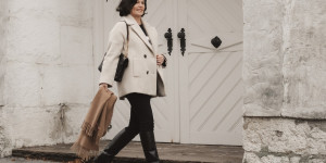 Beitragsbild des Blogbeitrags Klassiker im Trend – meine helle Cabanjacke im Winter
