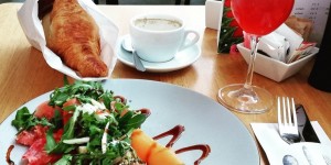 Beitragsbild des Blogbeitrags Freiblick Tagescafé: Frühstück über den Dächern von Graz 