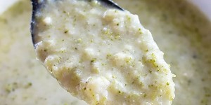 Beitragsbild des Blogbeitrags Easy Broccoli Cheese Soup