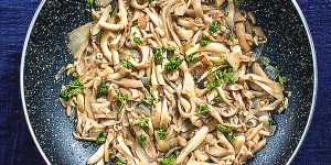 Beitragsbild des Blogbeitrags Easy Sauteed Oyster Mushrooms Recipe
