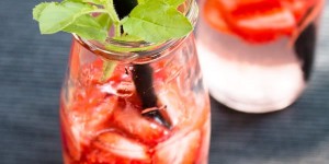 Beitragsbild des Blogbeitrags 10 Fresh Infused Waters and why you need them!