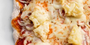 Beitragsbild des Blogbeitrags Hawaiian Pizza Recipe