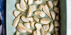 Beitragsbild des Blogbeitrags Oven Roasted Turnips Recipe 