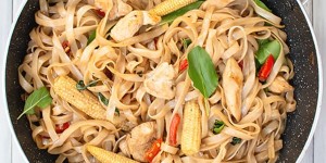 Beitragsbild des Blogbeitrags Thai Drunken Noodles Recipe (pad kee mao) 