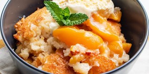 Beitragsbild des Blogbeitrags Peach Cobbler Recipe 