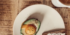 Beitragsbild des Blogbeitrags Avocado Spiegelei