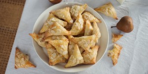 Beitragsbild des Blogbeitrags Rezept: Polsterzipf mit Birnen und Marzipan 