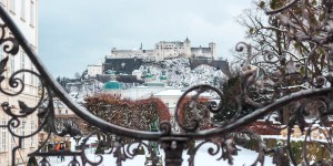 Beitragsbild des Blogbeitrags Ich war im verschneiten Mirabellgarten spazieren und hab Fotos gemacht 