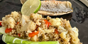 Beitragsbild des Blogbeitrags Buchweizen-Karfiol Risotto mit Saiblingsfilet