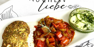 Beitragsbild des Blogbeitrags Brokkoli-Puffer mit Letscho (low carb und glutenfrei)