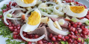 Beitragsbild des Blogbeitrags Rindfleisch - Salat ❤️ Mal anders... (low carb, glutenfrei)