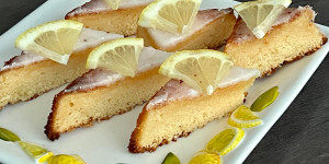 Beitragsbild des Blogbeitrags Limoncello Schnitten 