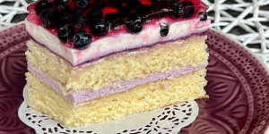 Beitragsbild des Blogbeitrags Heidelbeer-Schnitte
