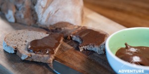 Beitragsbild des Blogbeitrags Schoko-Nuss-Aufstrich: vegan, gesund, lecker.