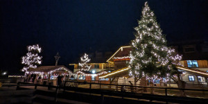 Beitragsbild des Blogbeitrags Salzburgs schönste Adventmärkte für Familien und Kinder 
