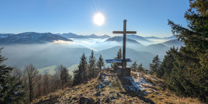 Beitragsbild des Blogbeitrags Familienwanderung am Bärenweg auf den Lidaun 