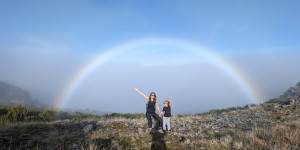 Beitragsbild des Blogbeitrags Familienabenteuer auf Madeira: Erklimme den majestätischen Pico Ruivo mit Kindern 